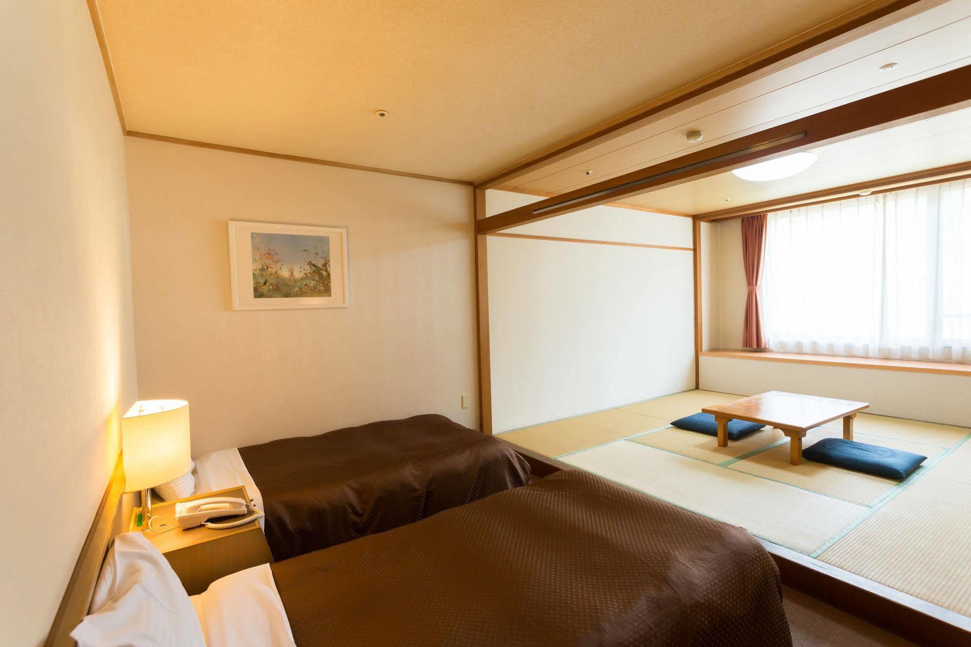 Washigatake Kogen Hotel Rainbow Gujo Zewnętrze zdjęcie